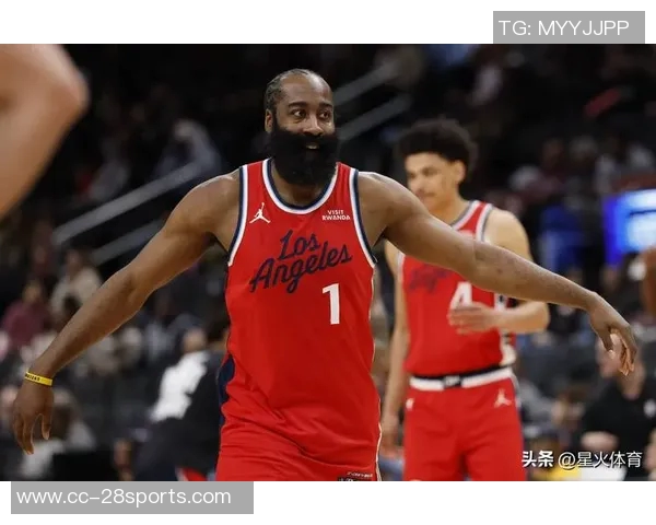 快船创造历史单赛季经历极端反转19战由败转胜成NBA首队 快船创造历史单赛季经历极端反转19战由败转胜成NBA首队